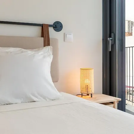 Guestready - Modern Retreat With Balcony Views * 리스본